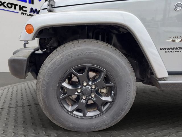 2016 Jeep Wrangler Unlimited 4WD 4dr Sahara - 23023848 - 27