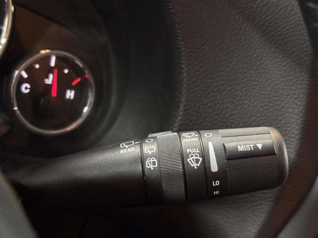 2016 Jeep Wrangler Unlimited 4WD 4dr Sahara - 23050910 - 29