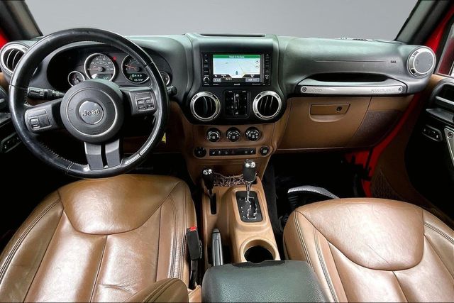 2016 Jeep Wrangler Unlimited 4WD 4dr Sahara - 23028032 - 19