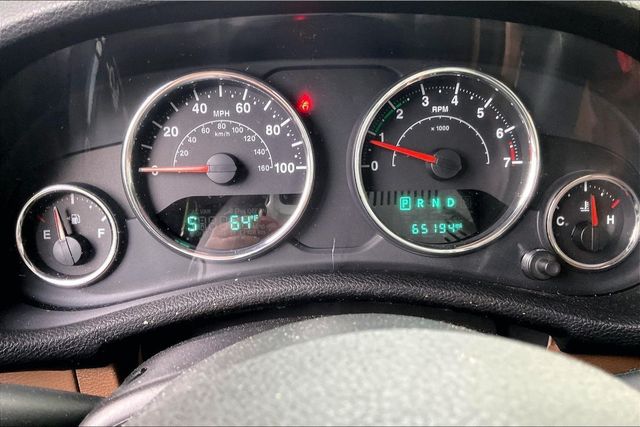 2016 Jeep Wrangler Unlimited 4WD 4dr Sahara - 23028032 - 23
