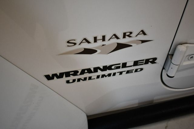 2016 Jeep Wrangler Unlimited 4WD 4dr Sahara - 22494268 - 25