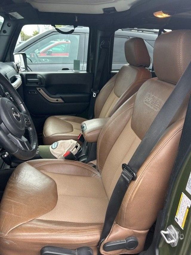 2016 Jeep Wrangler Unlimited 4WD 4dr Sahara - 23007234 - 8