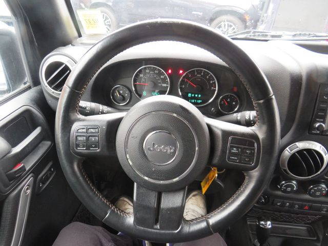 2016 Jeep Wrangler Unlimited 4WD 4dr Sahara(clear title) - 22995280 - 10