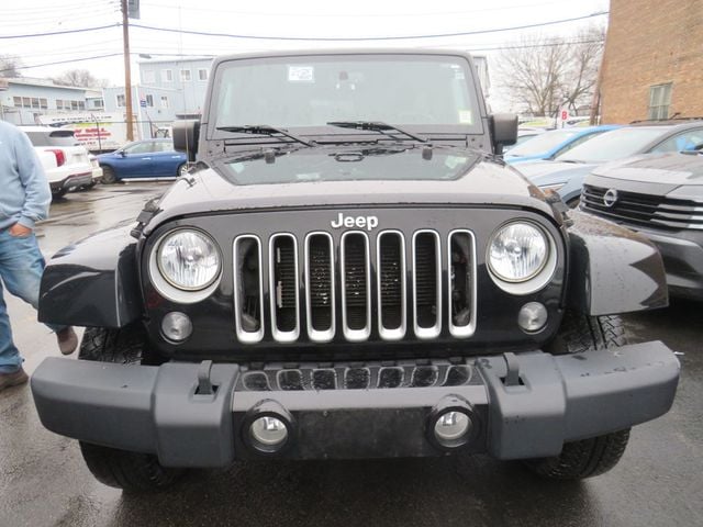 2016 Jeep Wrangler Unlimited 4WD 4dr Sahara(clear title) - 22995280 - 1