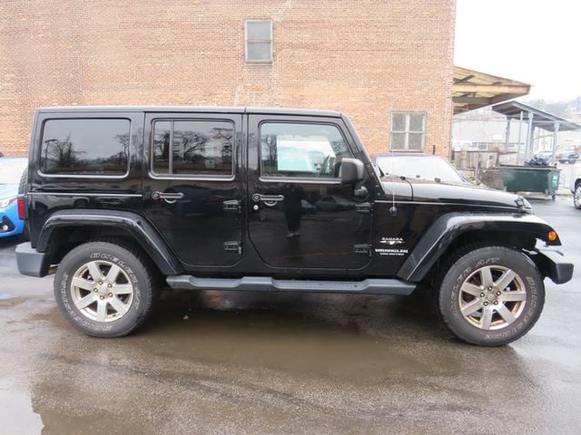 2016 Jeep Wrangler Unlimited 4WD 4dr Sahara(clear title) - 22995280 - 3