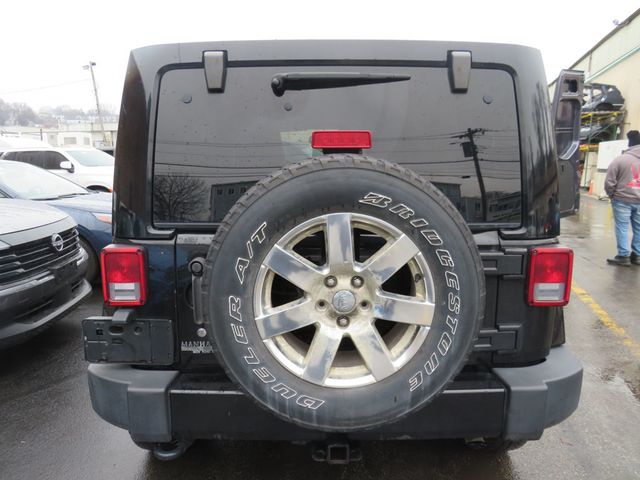 2016 Jeep Wrangler Unlimited 4WD 4dr Sahara(clear title) - 22995280 - 5