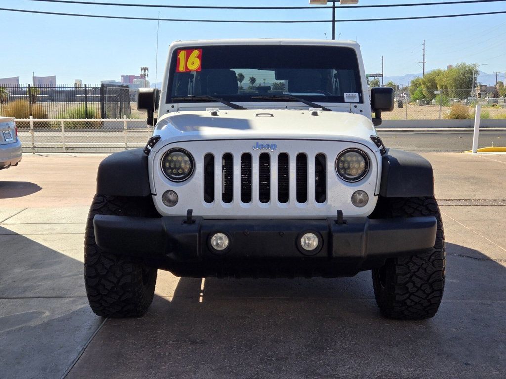 2016 Jeep Wrangler Unlimited 4WD 4dr Sport - 22590991 - 3