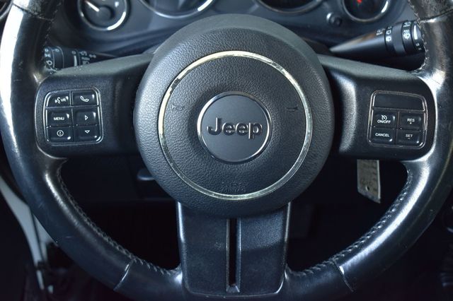2016 Jeep Wrangler Unlimited 4WD 4dr Sport - 22999677 - 23