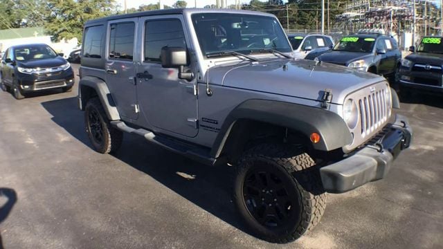 2016 Jeep Wrangler Unlimited 4WD 4dr Sport - 22672648 - 1