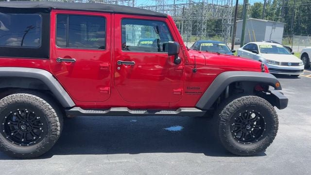 2016 Jeep Wrangler Unlimited 4WD 4dr Sport - 23039186 - 8