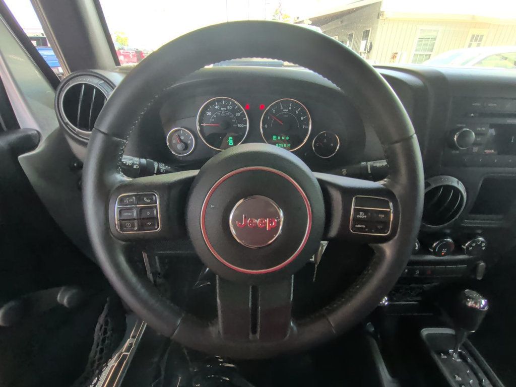 Jeep Wrangler Unlimited 4WD 4dr Sport photo 15
