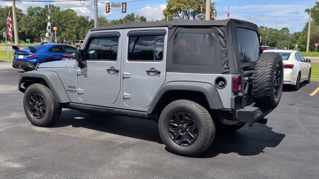 Jeep Wrangler Unlimited 4WD 4dr Sport photo 6