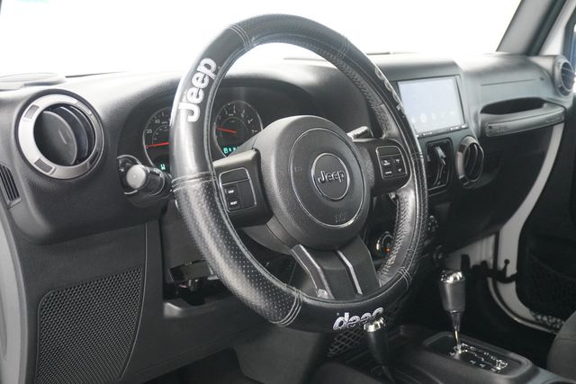 2016 Jeep Wrangler Unlimited 4WD 4dr Sport - 23039888 - 10