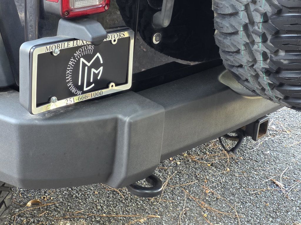 2016 Jeep Wrangler Unlimited Sport photo 23