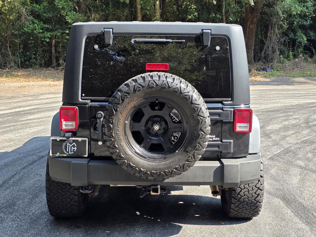 2016 Jeep Wrangler Unlimited Sport photo 3