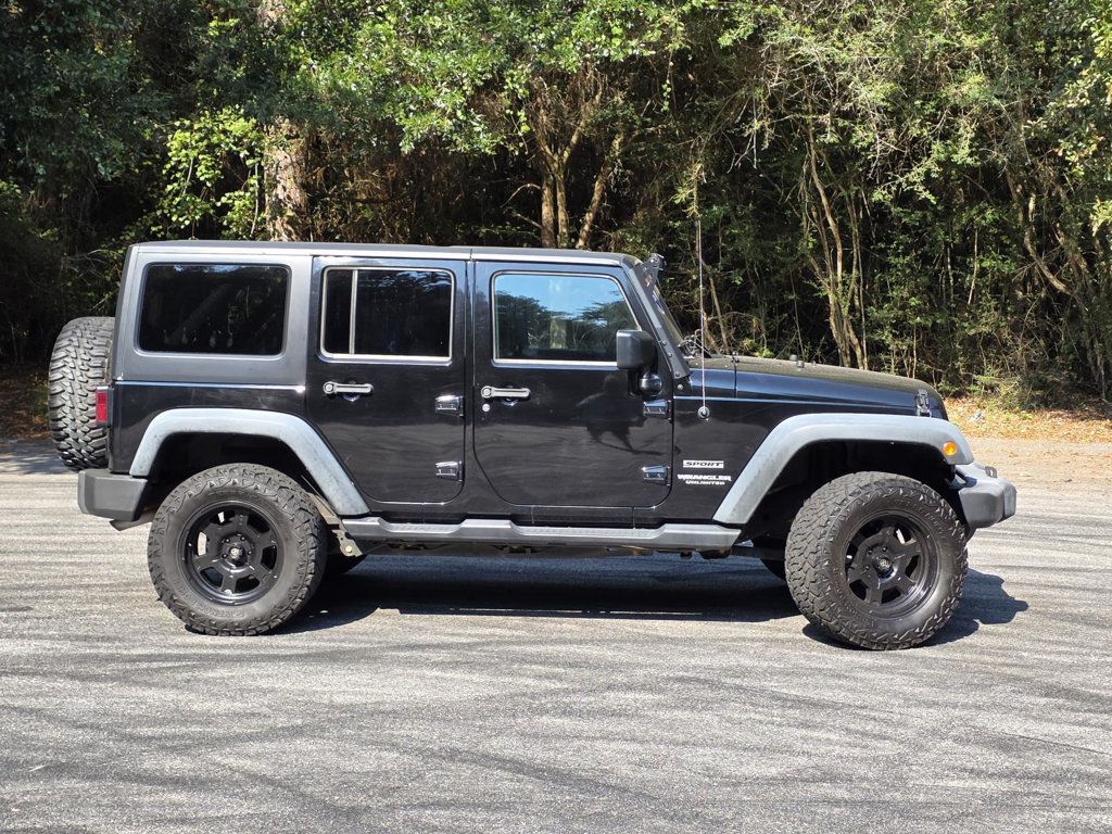 2016 Jeep Wrangler Unlimited Sport photo 27
