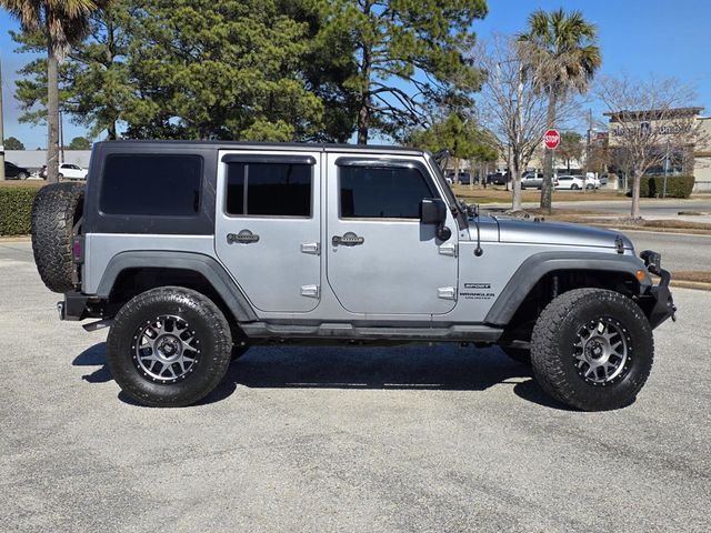 2016 Jeep Wrangler Unlimited 4WD 4dr Sport - 22982684 - 31