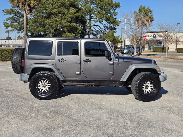 2016 Jeep Wrangler Unlimited 4WD 4dr Sport - 22982688 - 28
