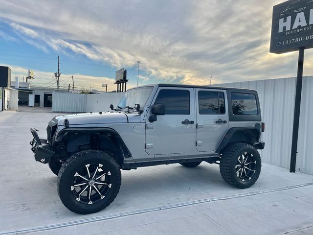 2016 Jeep Wrangler Unlimited 4WD 4dr Sport - 22954156 - 3