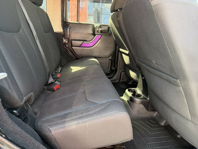 2016 Jeep Wrangler Unlimited 4WD 4dr Sport - 23074603 - 15