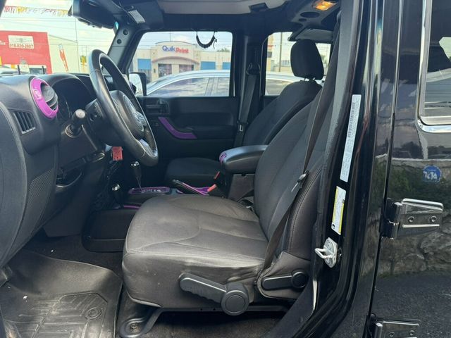 2016 Jeep Wrangler Unlimited 4WD 4dr Sport - 23074603 - 1
