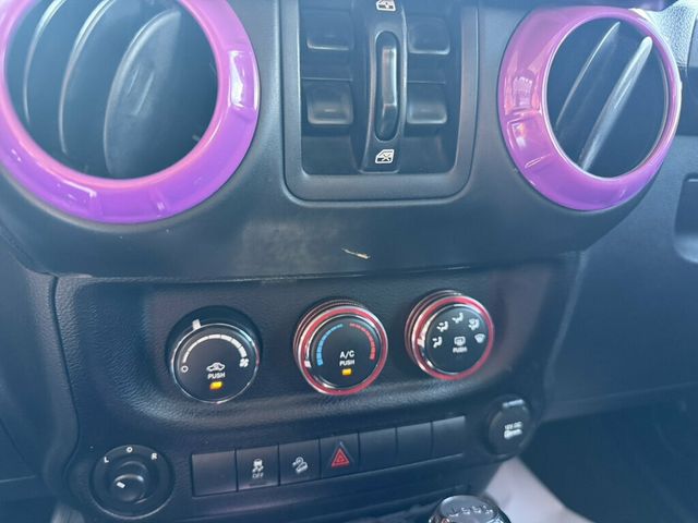 2016 Jeep Wrangler Unlimited 4WD 4dr Sport - 23074603 - 25