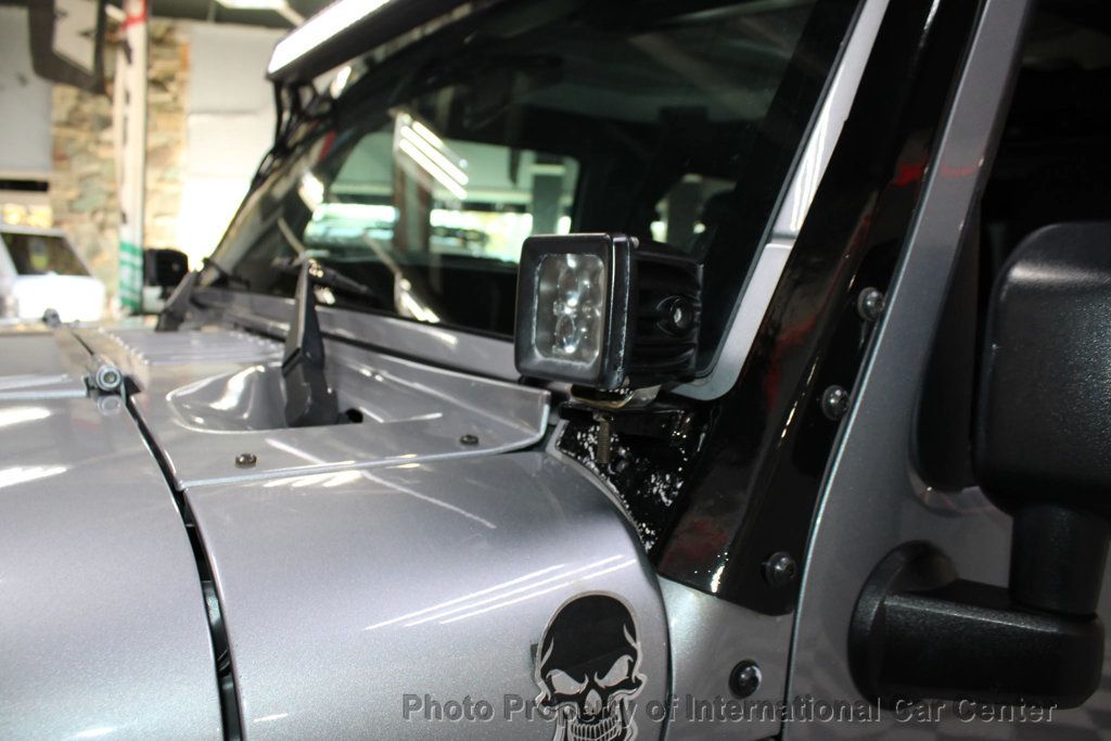 2016 Jeep Wrangler Unlimited 4WD 4dr Sport - 22942428 - 9