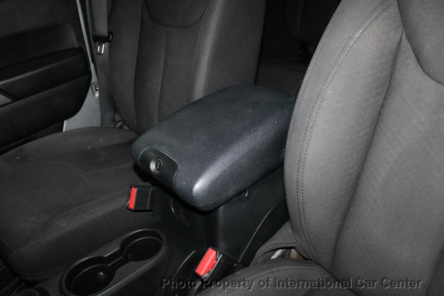 2016 Jeep Wrangler Unlimited 4WD 4dr Sport - 22942428 - 20