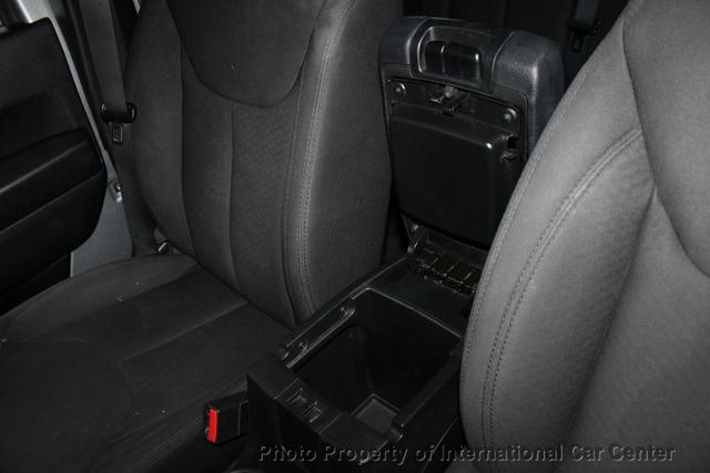 2016 Jeep Wrangler Unlimited 4WD 4dr Sport - 22942428 - 21