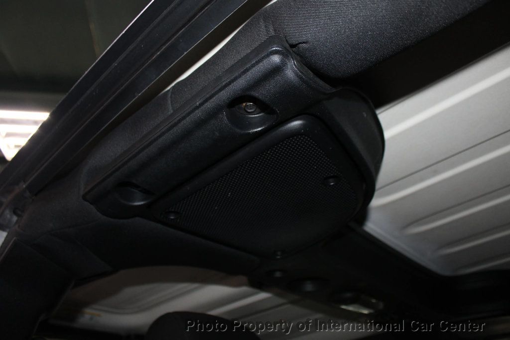 2016 Jeep Wrangler Unlimited 4WD 4dr Sport - 22942428 - 24