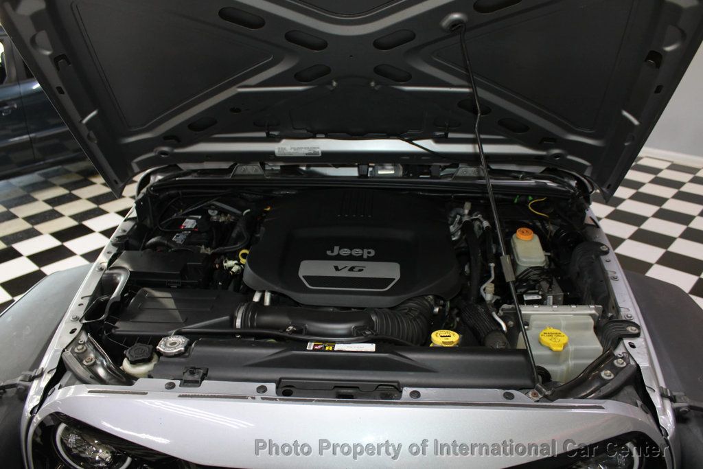 2016 Jeep Wrangler Unlimited 4WD 4dr Sport - 22942428 - 41