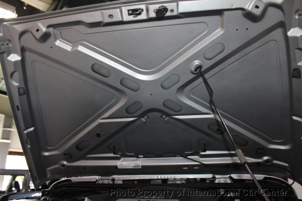 2016 Jeep Wrangler Unlimited 4WD 4dr Sport - 22942428 - 43