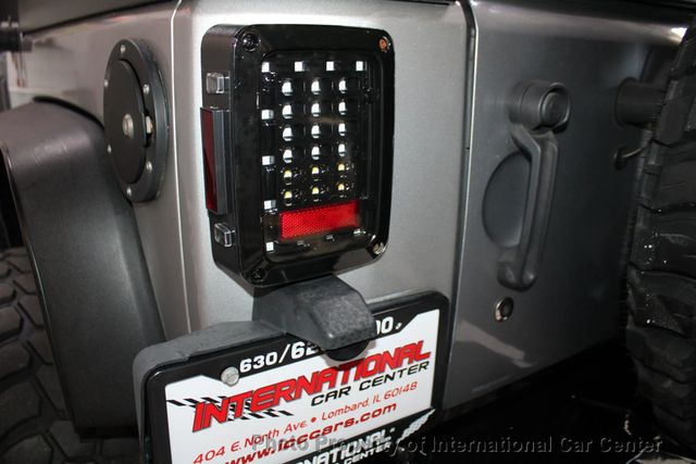 2016 Jeep Wrangler Unlimited 4WD 4dr Sport - 22942428 - 46