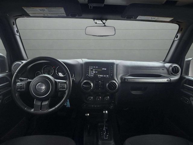 2016 Jeep Wrangler Unlimited 4WD 4dr Sport - 22930521 - 16