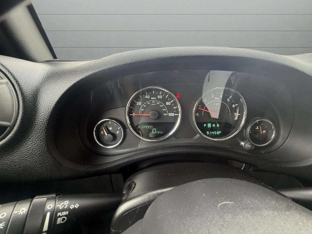 2016 Jeep Wrangler Unlimited 4WD 4dr Sport - 22930521 - 23