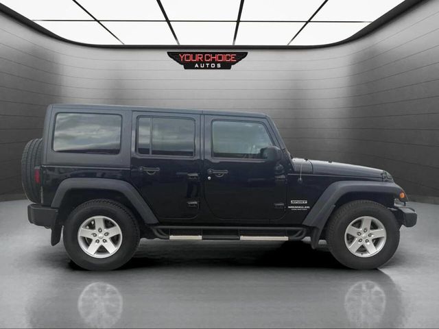 2016 Jeep Wrangler Unlimited 4WD 4dr Sport - 22930521 - 3