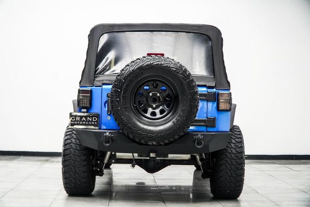 2016 Jeep Wrangler Unlimited 4WD 4dr Sport - 23078667 - 12