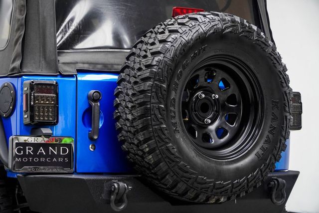 2016 Jeep Wrangler Unlimited 4WD 4dr Sport - 23078667 - 14