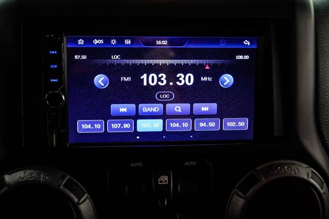 2016 Jeep Wrangler Unlimited 4WD 4dr Sport - 23078667 - 23