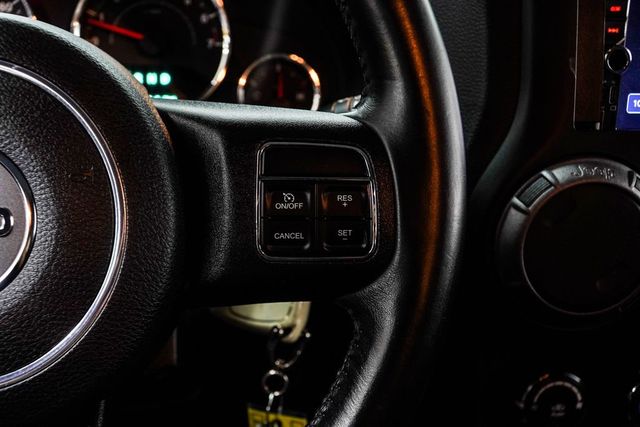 2016 Jeep Wrangler Unlimited 4WD 4dr Sport - 23078667 - 25