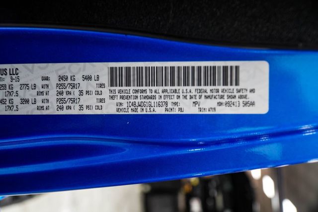 2016 Jeep Wrangler Unlimited 4WD 4dr Sport - 23078667 - 34