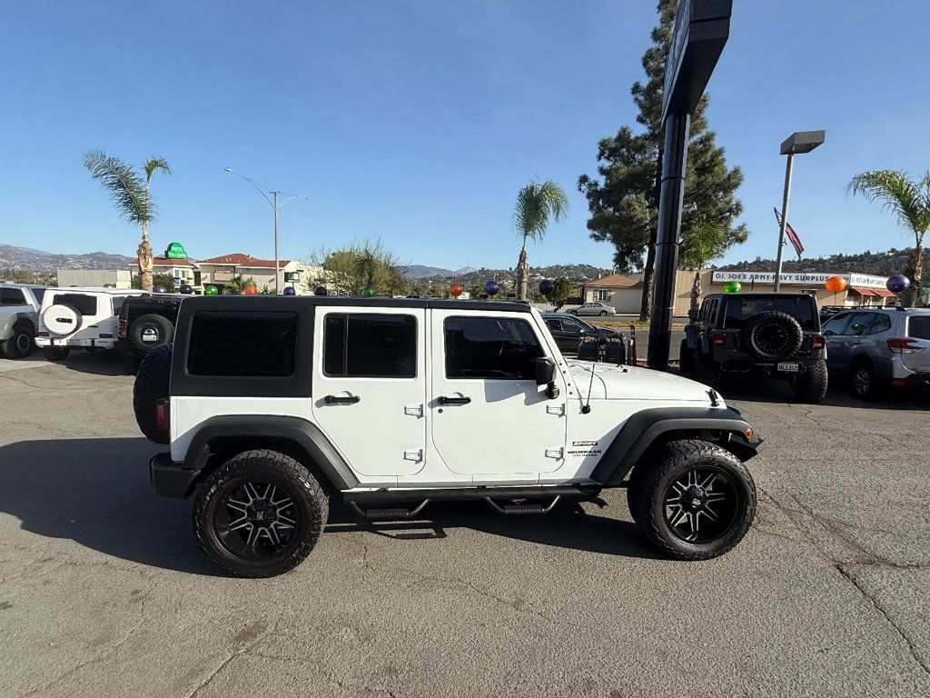 2016 Jeep Wrangler Unlimited 4WD 4dr Sport - 22662497 - 9