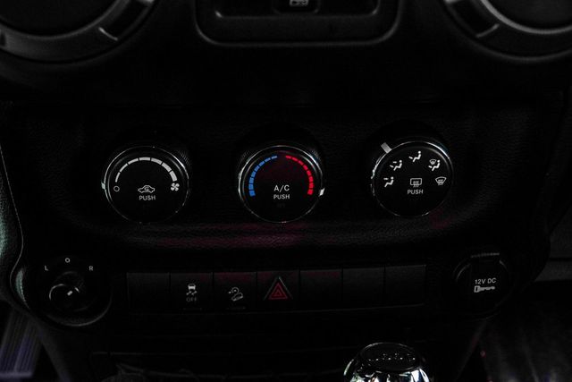 2016 Jeep Wrangler Unlimited 4WD 4dr Sport - 22965270 - 20