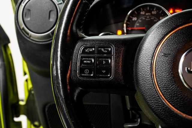 2016 Jeep Wrangler Unlimited 4WD 4dr Sport - 22965270 - 24