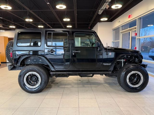 2016 Jeep Wrangler Unlimited 4WD 4dr Sport - 23012561 - 14