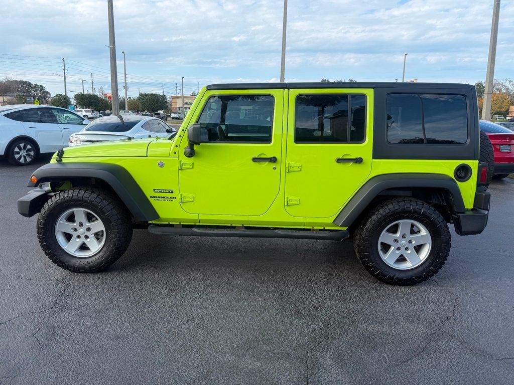 2016 Jeep Wrangler Unlimited 4WD 4dr Sport - 22721682 - 8