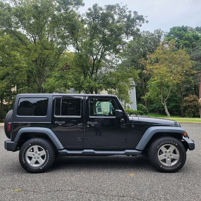 2016 Jeep Wrangler Unlimited 4WD 4dr Sport - 22580797 - 5