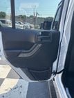 2016 Jeep Wrangler Unlimited 4WD 4dr Sport - 22902331 - 19