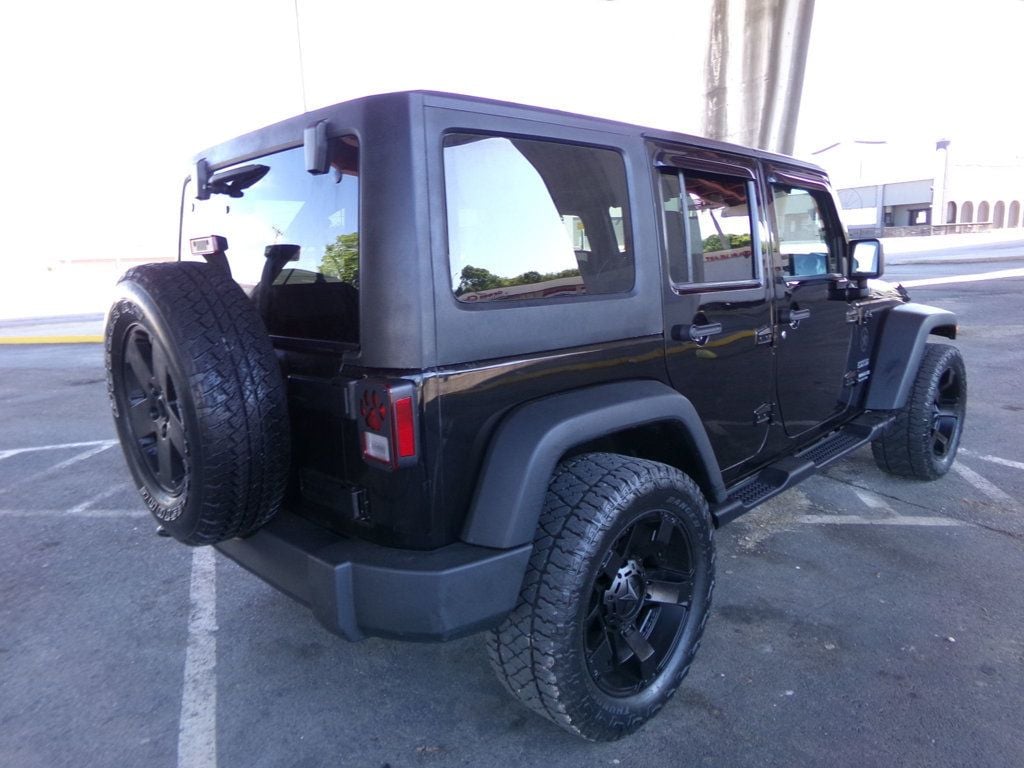 2016 Jeep Wrangler Unlimited 4WD 4dr Sport - 23021160 - 7