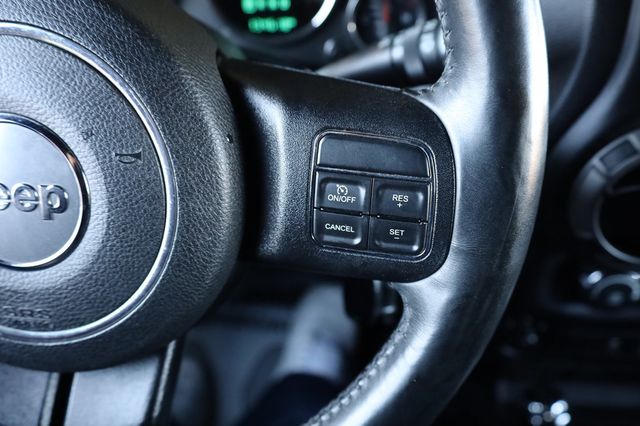 2016 Jeep Wrangler Unlimited 4WD 4dr Sport S - 22965165 - 29